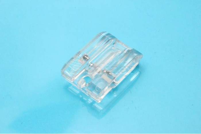 Base Calcador Fechos Invisiveis Maq. Domestica - 601 Plastica