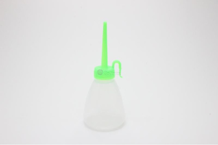 Almotolia plastica p/maquina costura 165ml