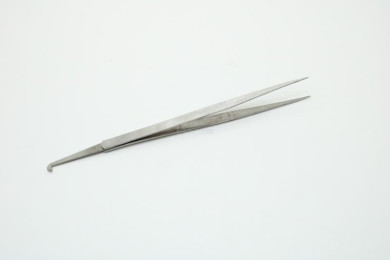 Pinça Direita C/Gancho TWE-1