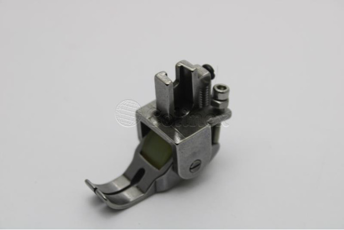 Calcador c/roleto borracha CR2E